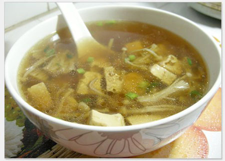 豆腐金針菇湯