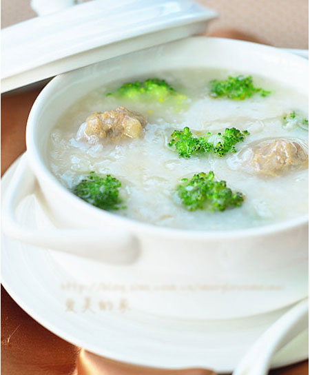 西蘭花肉丸粥