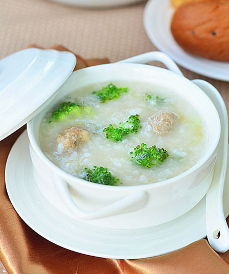 西蘭花肉丸粥